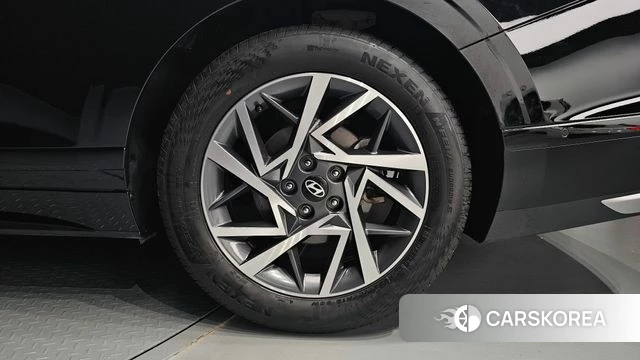 Hyundai Grandeur Hybrid (GN7) id 4395186 из Кореи 13