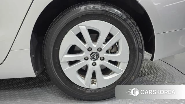 Toyota Prius 4th Generation id 4197130 из Кореи 13