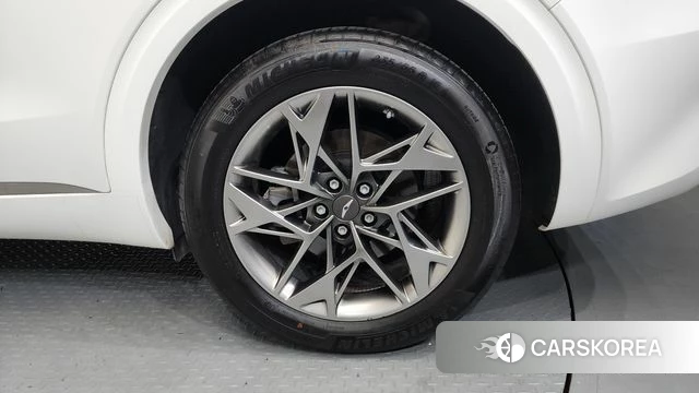 Genesis GV70 id 4636999 из Кореи 13