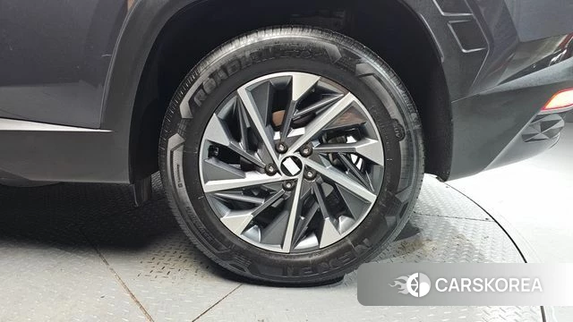 Hyundai Tucson (NX4) id 4469945 из Кореи 13