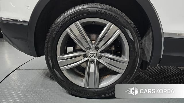 Volkswagen Tiguan second Generation id 4708893 из Кореи 13