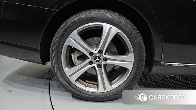 Mercedes-Benz E-Class W213 id 4751388 из Кореи 13