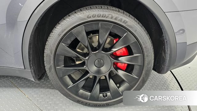Tesla Model Y id 4480632 из Кореи 13