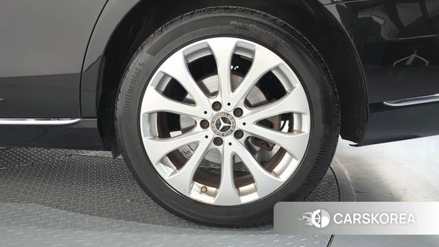 Mercedes-Benz E-Class W213 id 4642699 из Кореи 13