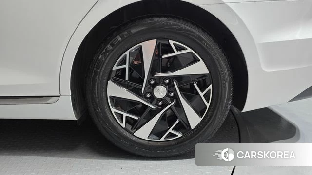 Hyundai The New Grandeur IG Hybrid id 4231523 из Кореи 13