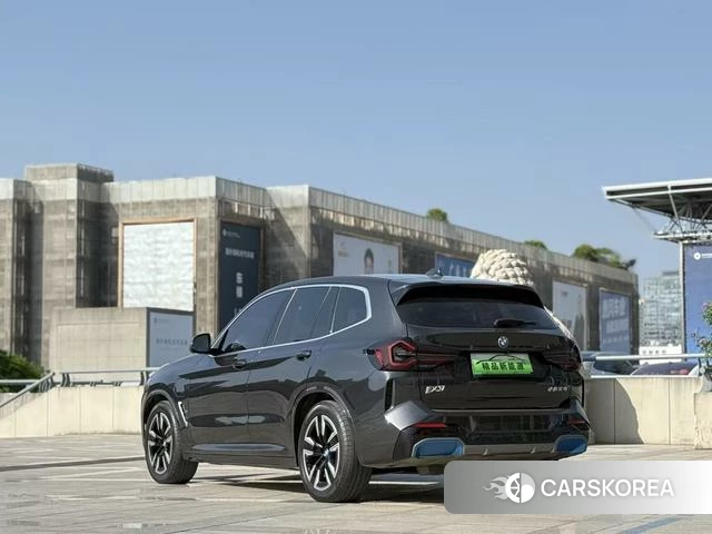 BMW iX3 id 4306913 из Китая 13