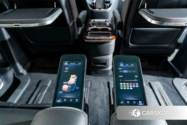 Red flag HQ9 PHEV id 3857698 из Китая 13