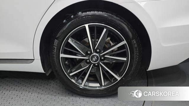 Hyundai The New Grandeur IG id 4529434 из Кореи 13
