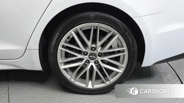 Genesis G70 id 4794715 из Кореи 13