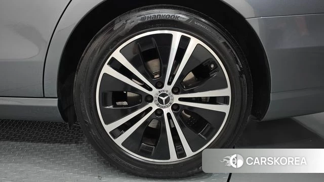 Mercedes-Benz E-Class W213 id 4677286 из Кореи 13