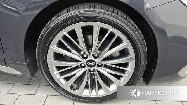 Hyundai Grandeur IG id 4318327 из Кореи 13