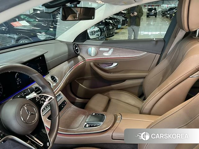 Mercedes-Benz E-class id 4279334 из Китая 13