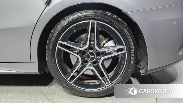 Mercedes-Benz A-Class W177 id 4268035 из Кореи 13