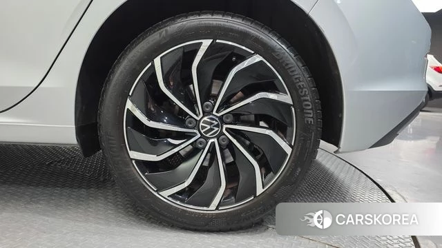 Volkswagen Golf 8th Generation id 4230803 из Кореи 13