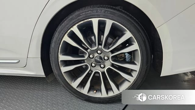 Lincoln Continental 10th Generation id 4294831 из Кореи 13
