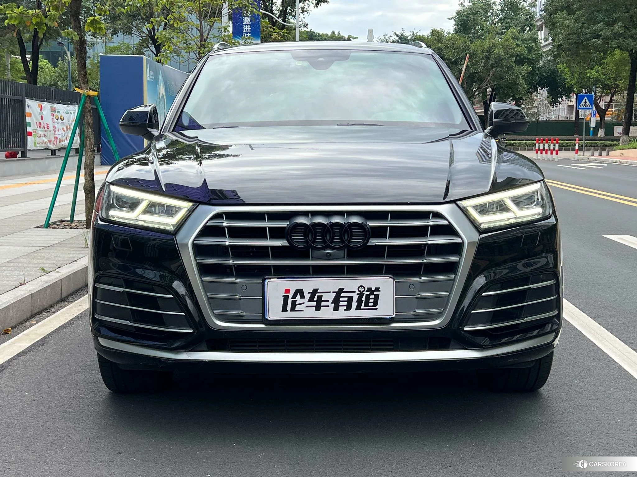 Audi Q5L id 4474001 из Китая 13
