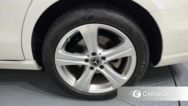 Mercedes-Benz E-Class W213 id 4552097 из Кореи 13