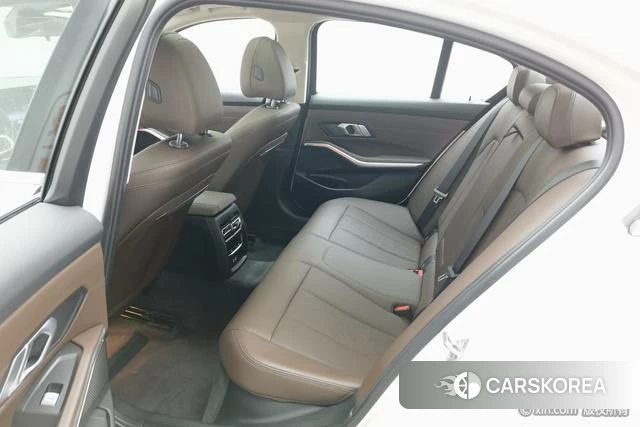 BMW 3 series id 4275813 из Китая 13