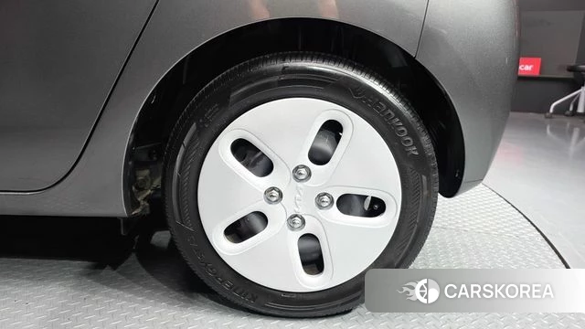 Kia The New Kia Ray id 4528063 из Кореи 13