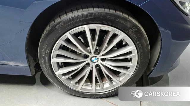BMW 3 Series (G20) id 4330203 из Кореи 13