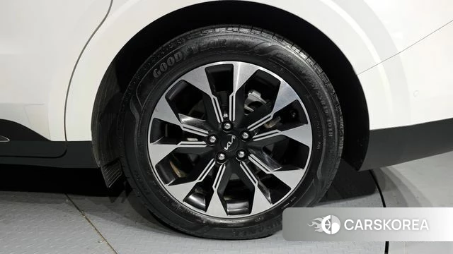 Kia Carnival 4th generation id 4323290 из Кореи 13