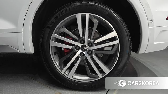 Audi Q5 (FY) id 4464000 из Кореи 13
