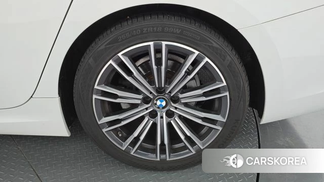 BMW 3 Series (G20) id 4619337 из Кореи 13