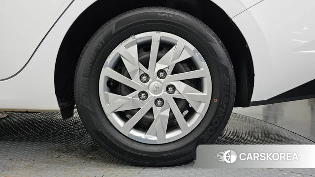 Hyundai Avante (CN7) id 4735851 из Кореи 13