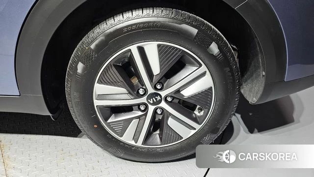 Kia The New Niro id 4362890 из Кореи 13