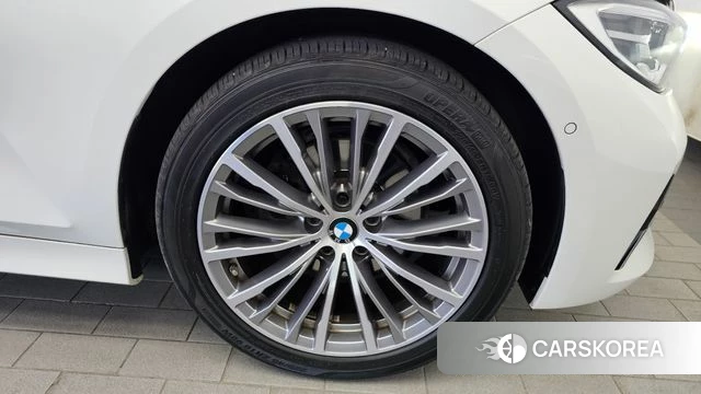 BMW 3 Series (G20) id 4458394 из Кореи 13
