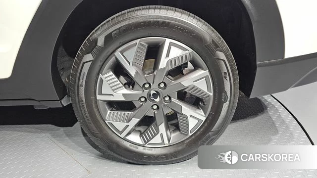 Ssangyong Torres EVX id 4612629 из Кореи 13