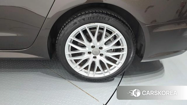 Audi New A6 id 4795031 из Кореи 13