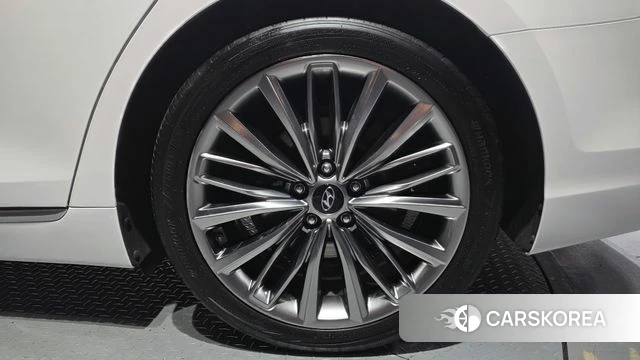 Hyundai Grandeur IG id 4417314 из Кореи 13