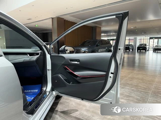 Toyota Lei Ling id 4263738 из Китая 13