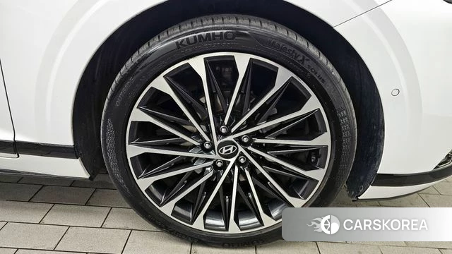 Hyundai Grandeur Hybrid (GN7) id 4408615 из Кореи 13