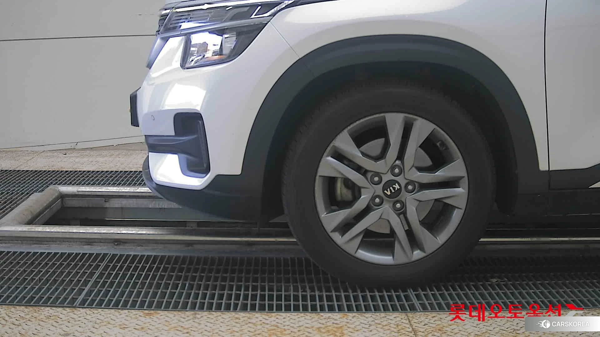 Kia Seltos id 4498433 из Кореи 13
