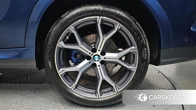 BMW X6 (G06) id 4375924 из Кореи 13