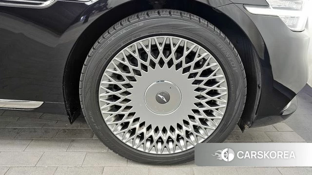 Genesis G90 id 4294464 из Кореи 13
