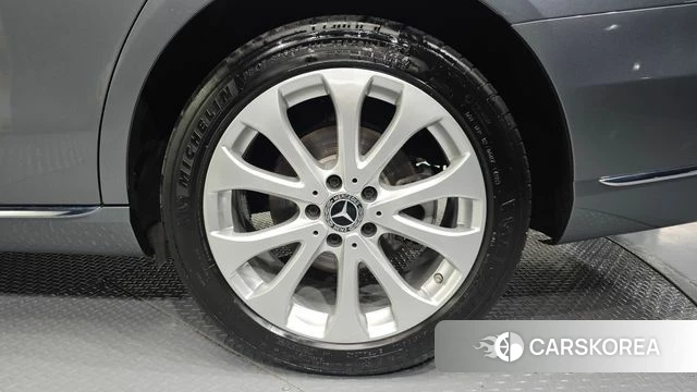 Mercedes-Benz E-Class W213 id 4595806 из Кореи 13