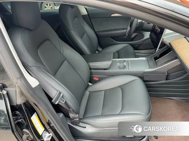 Tesla Model 3 id 3909066 из Китая 13