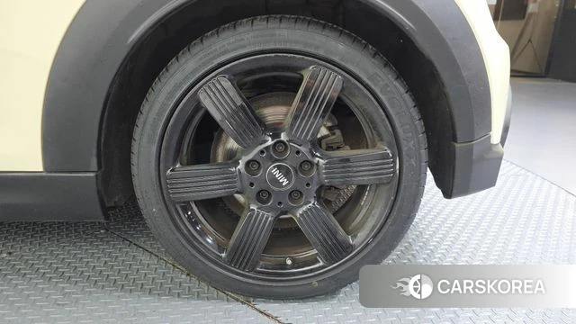 Mini Cooper S Convertible id 4316494 из Кореи 13