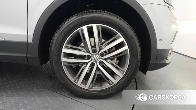 Volkswagen Tiguan Allspace id 4562392 из Кореи 13