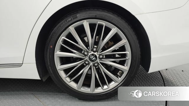 Hyundai Grandeur IG id 4647733 из Кореи 13