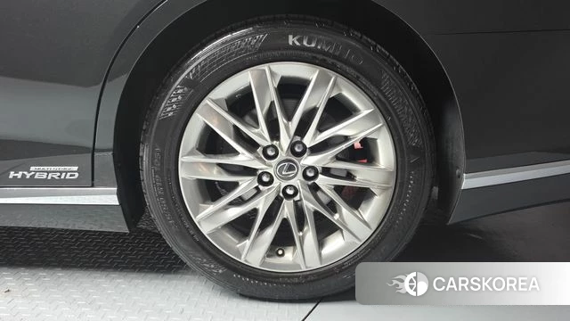 Lexus LS500h 5th generation id 4269092 из Кореи 13