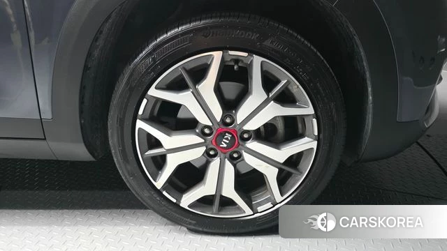 Kia Seltos id 4671803 из Кореи 13