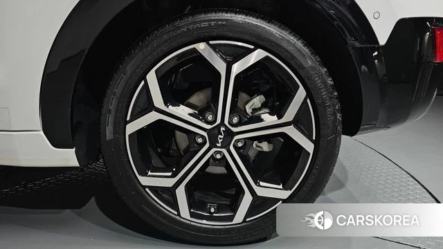 Kia Di Ol Nu Niro id 4422342 из Кореи 13