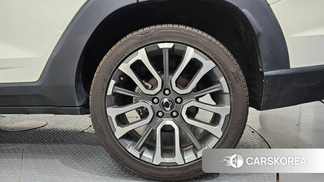 Ssangyong Torres id 4739851 из Кореи 13