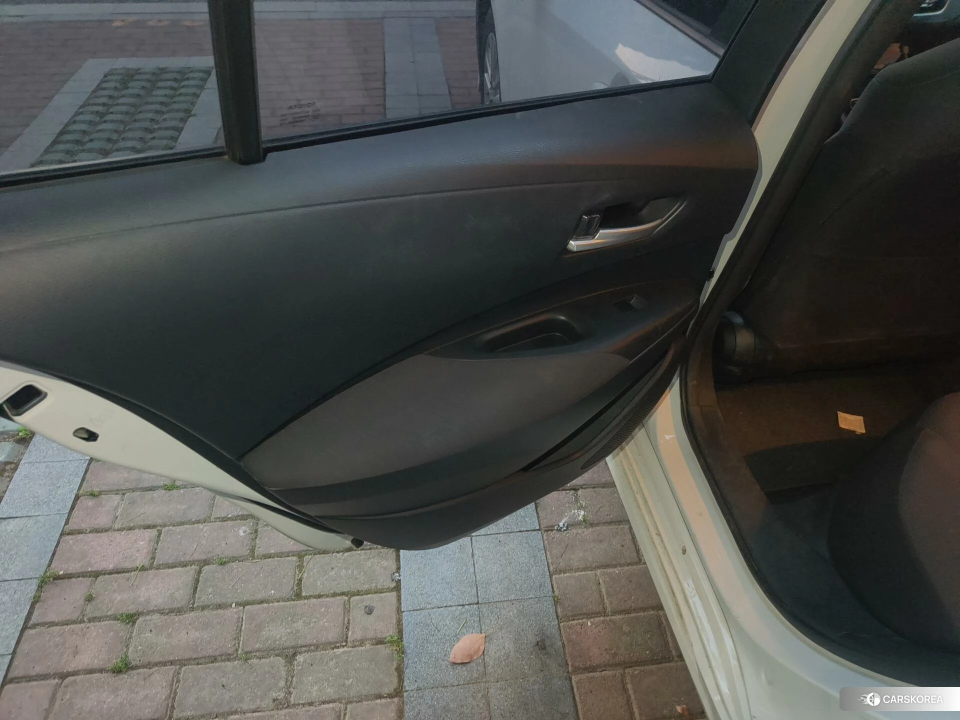 Toyota Corolla id 4454224 из Китая 13