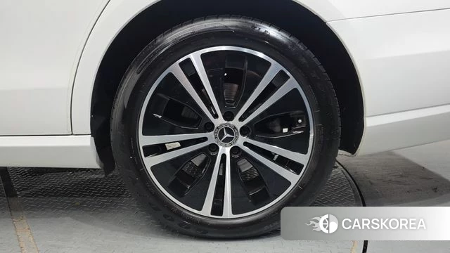 Mercedes-Benz E-Class W213 id 4764675 из Кореи 13