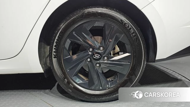 Hyundai Avante (CN7) id 4863568 из Кореи 13